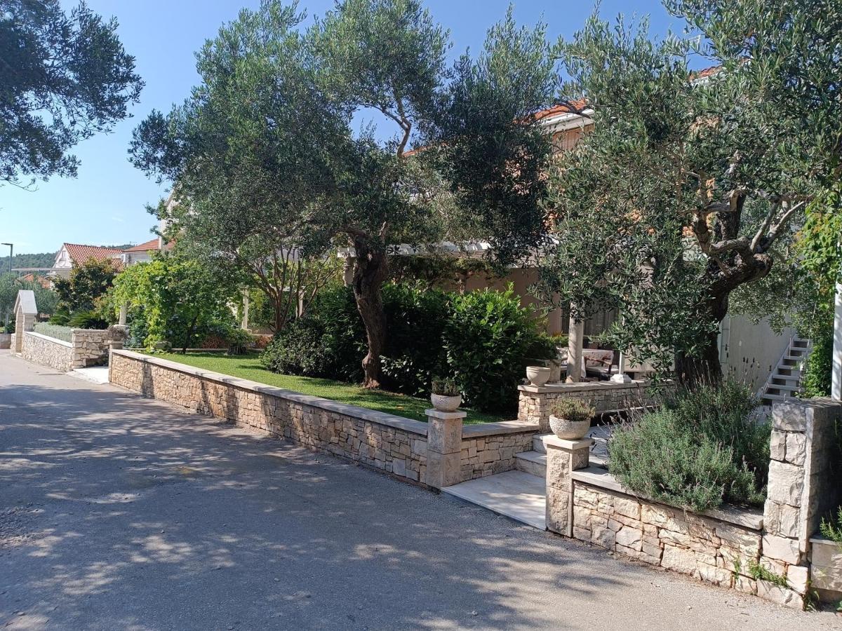 Apartments Sirius Korčula Exteriör bild